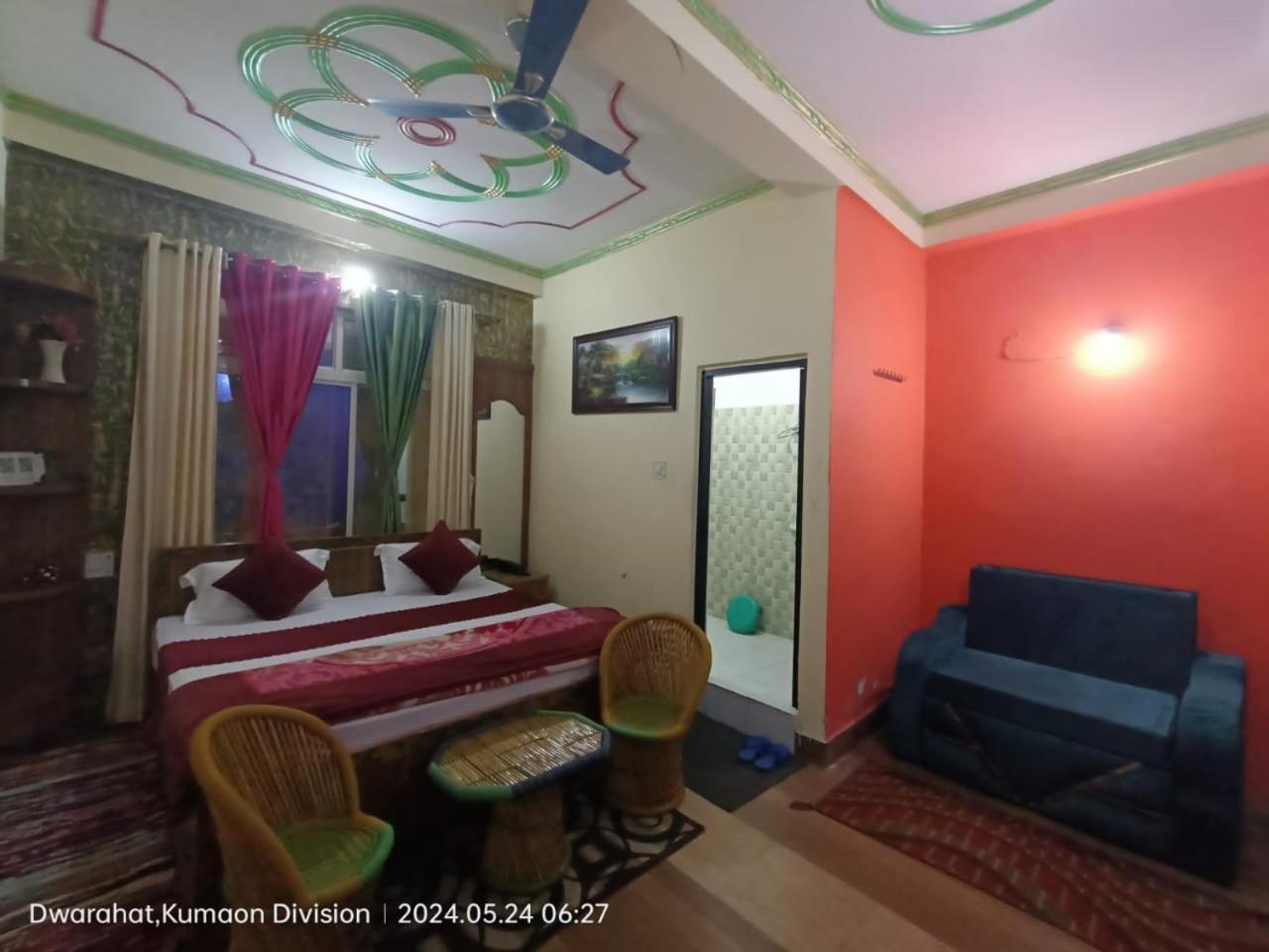Dwarika Hotel Dwarahat Екстериор снимка