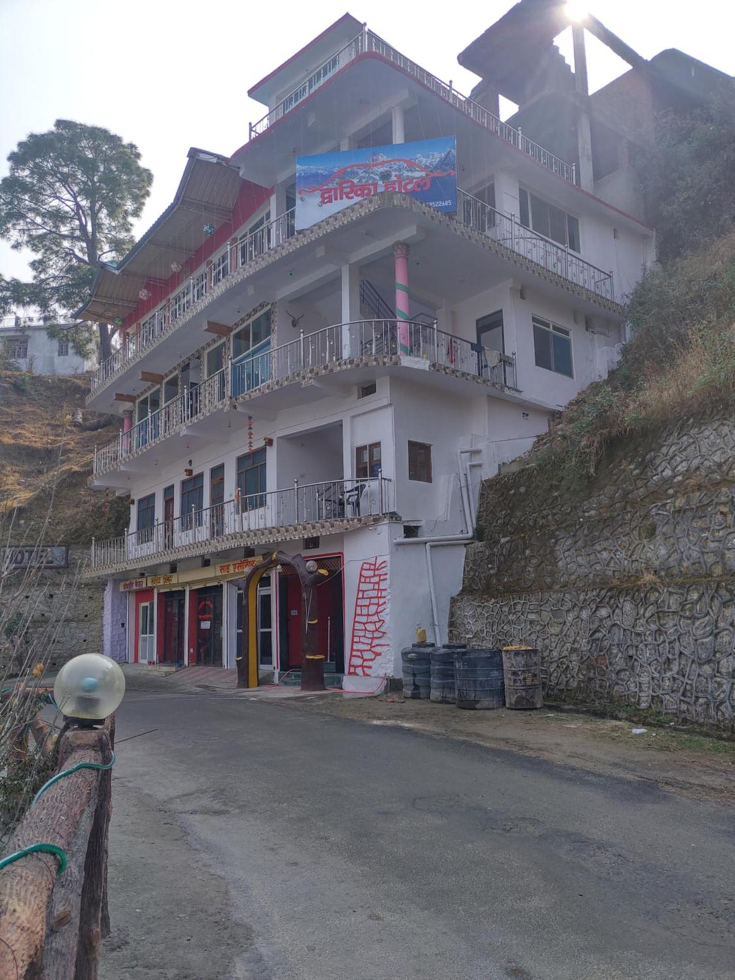 Dwarika Hotel Dwarahat Екстериор снимка