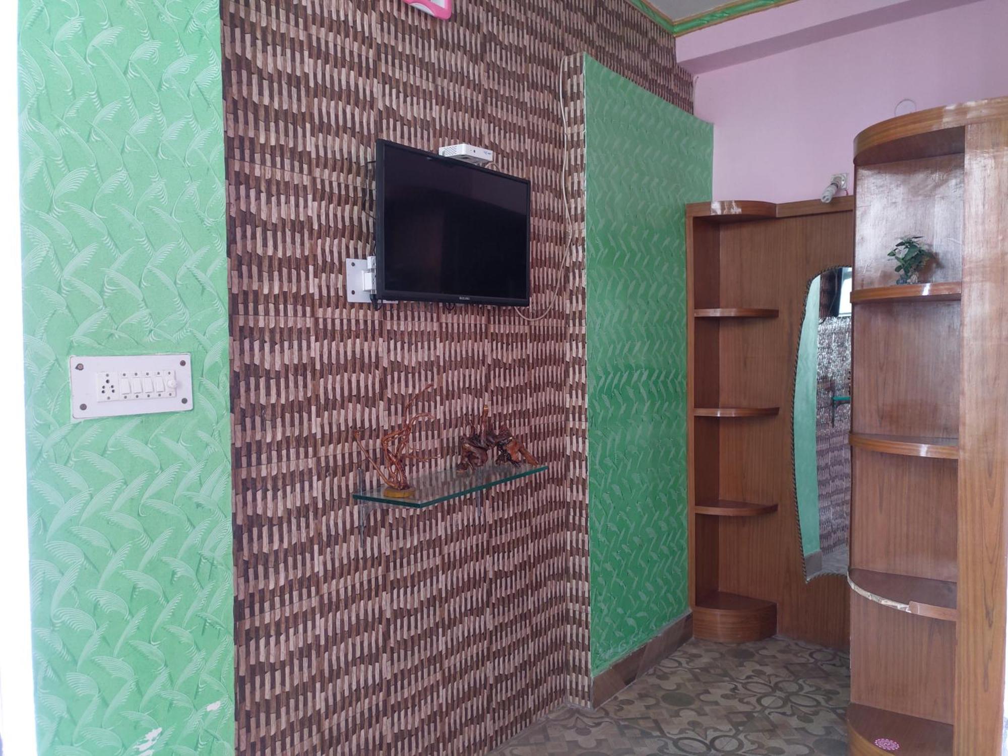 Dwarika Hotel Dwarahat Екстериор снимка